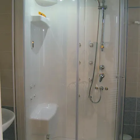 מלון Canareggio 3*